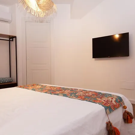 Bed & Breakfast Seven Palms