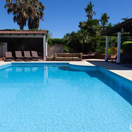 Bed & Breakfast Seven Palms Isola delle Femmine