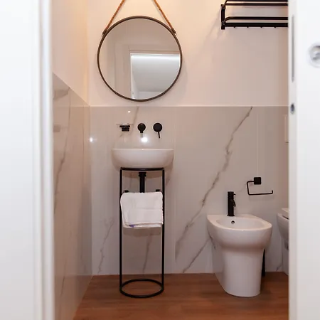 Oda ve Kahvaltı Seven Palms 3*