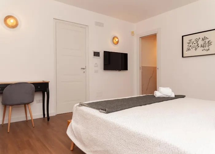 Seven Palms Bed & Breakfast Isola delle Femmine