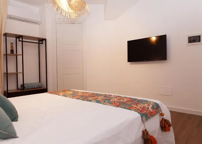 Bed & Breakfast Seven Palms